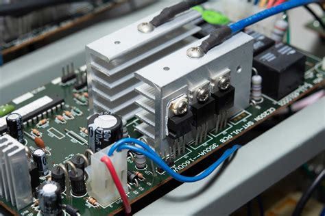 Custom Electronics Manufacturing: Precision & Flexibility .